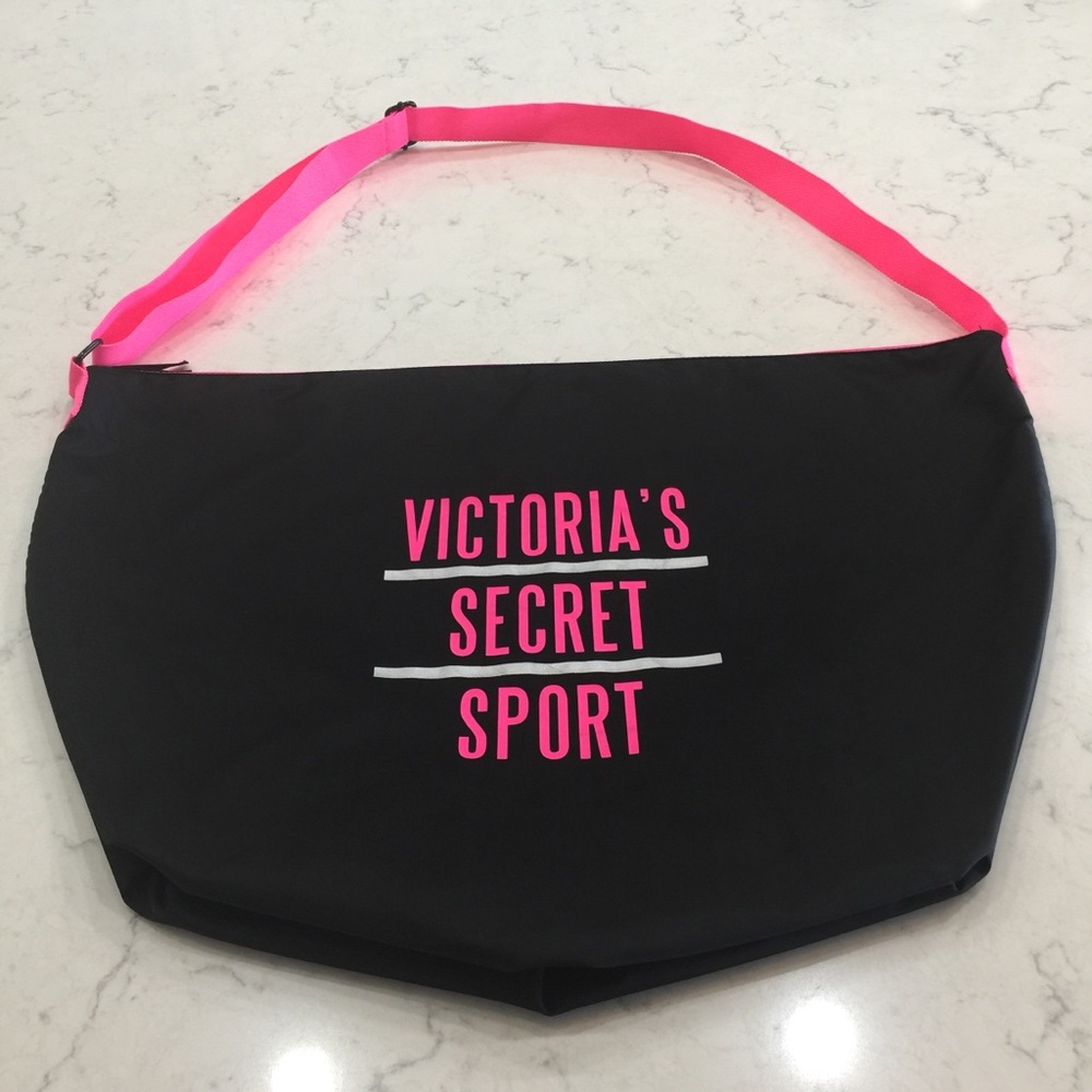 Victoria’s Secret Gym/Travel Bag